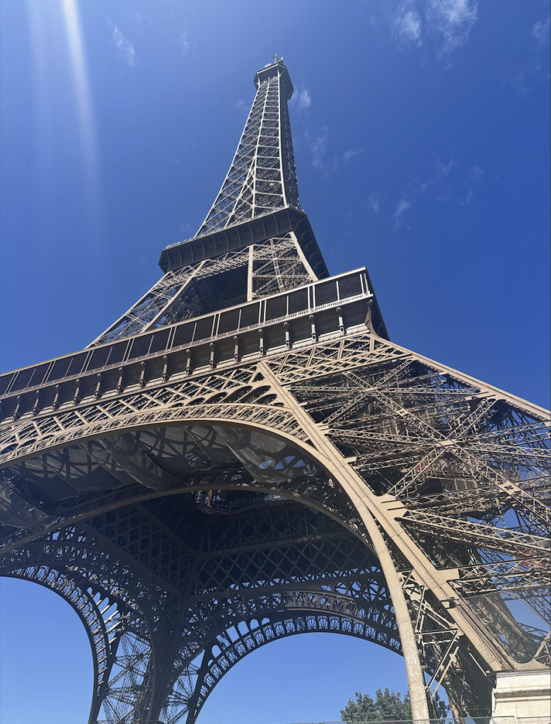 Paris 2025, eiffeltårnet - billede taget af Tanja